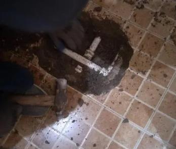 周口市卫生间漏水维修公司为您分享下卫生间渗水如何处理及注意事项